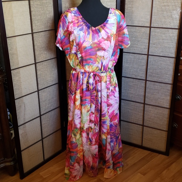 Multicolour Summer Maxi Dress With Lining - Picture 1 of 9